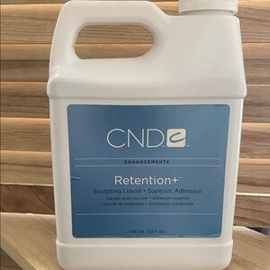 CND Retention+ Sculpting Liquid - Superior Adhesion